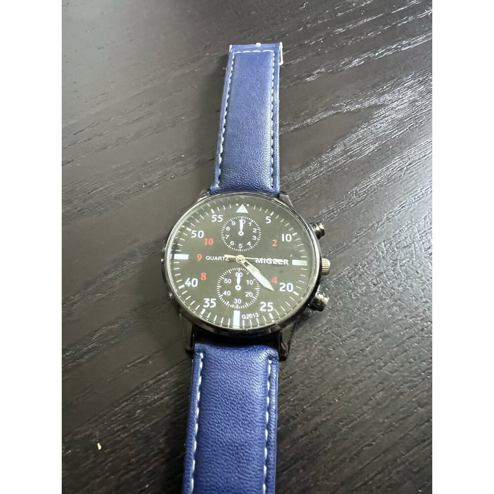 MIGEER Retro Racing Design Leather Band Watch Analog Quartz